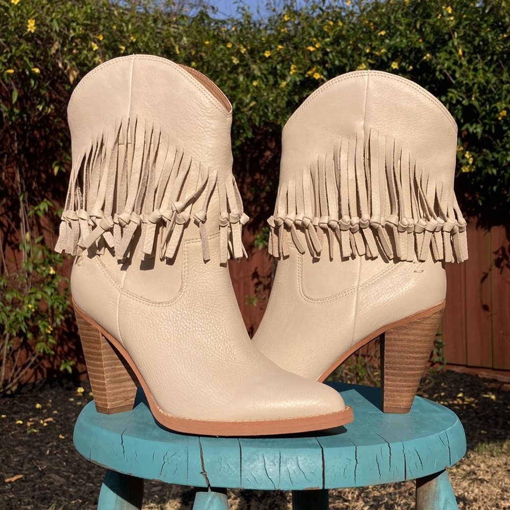 Zodiac Donna Boots